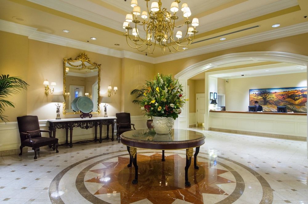 The Sutton Place Hotel Ванкувер Экстерьер фото Lobby